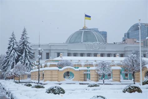 Восстановление Белого Дома: шаги и решения