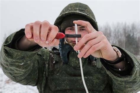 Глазные импланты: новые стандарты среди современных вооруженных сил