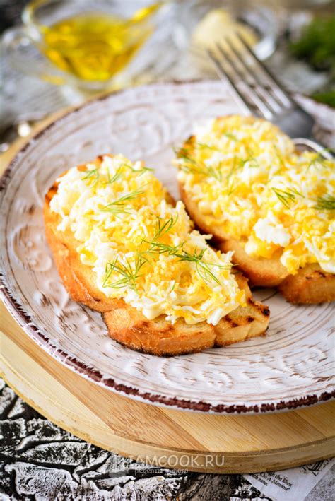 Гренки - сочетание сыра и майонеза, придающее необыкновенный вкус