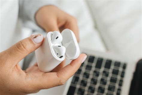 Избегайте проблем с зарядкой при использовании поддельных AirPods