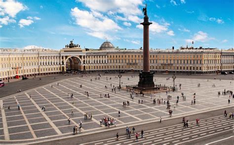 Историческое значение и значимость центральной площади в столице России