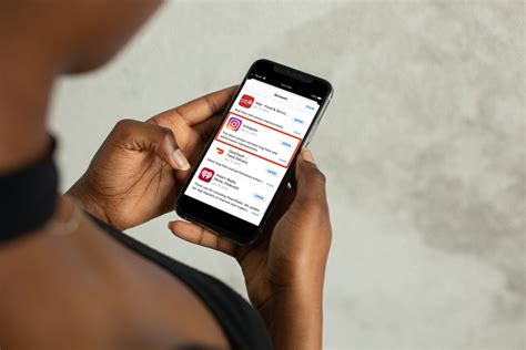 Как обновить Instagram на iPhone?