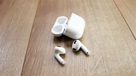 Как сохранить идеальный внешний вид корпуса AirPods