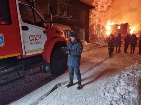 Крупный пожар в жилом районе: пострадавшие и причины возгорания