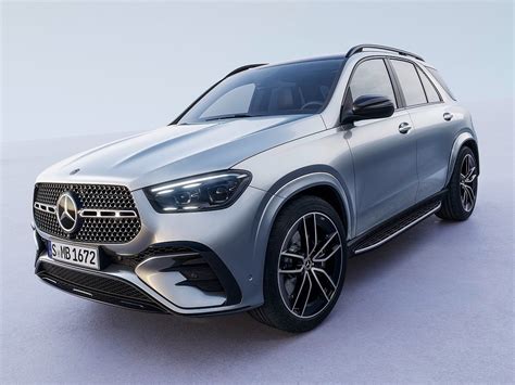 Модели Mercedes GLE с подвижным рулем