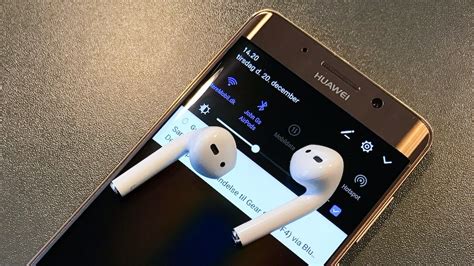 Подключение AirPods к смартфону Xiaomi через беспроводную связь Bluetooth