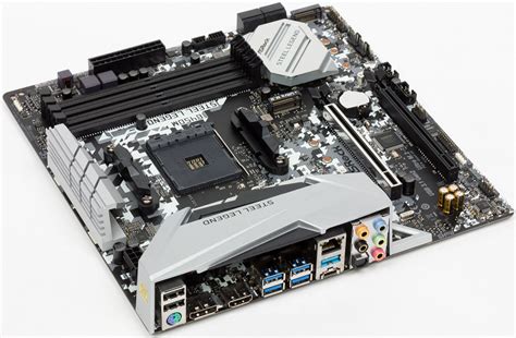 Процесс подключения динамика к материнской плате ASRock B450 Steel