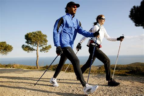 Укрепление физического здоровья с помощью Nordic Walking