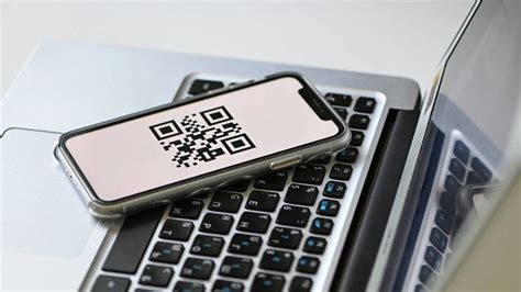 Что представляет собой QR-код и как он применяется в повседневной жизни