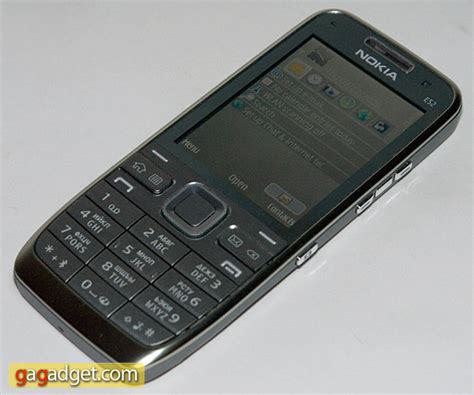 Шаг за шагом: включение смартфона Nokia E52